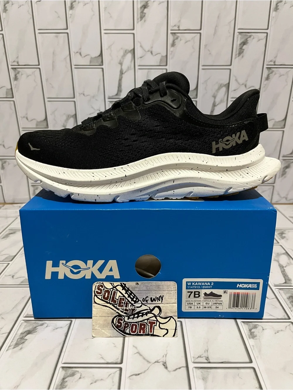 New Hoka One One Kawana 2 Running Training Walking Shoes Black White Women 7 7.5